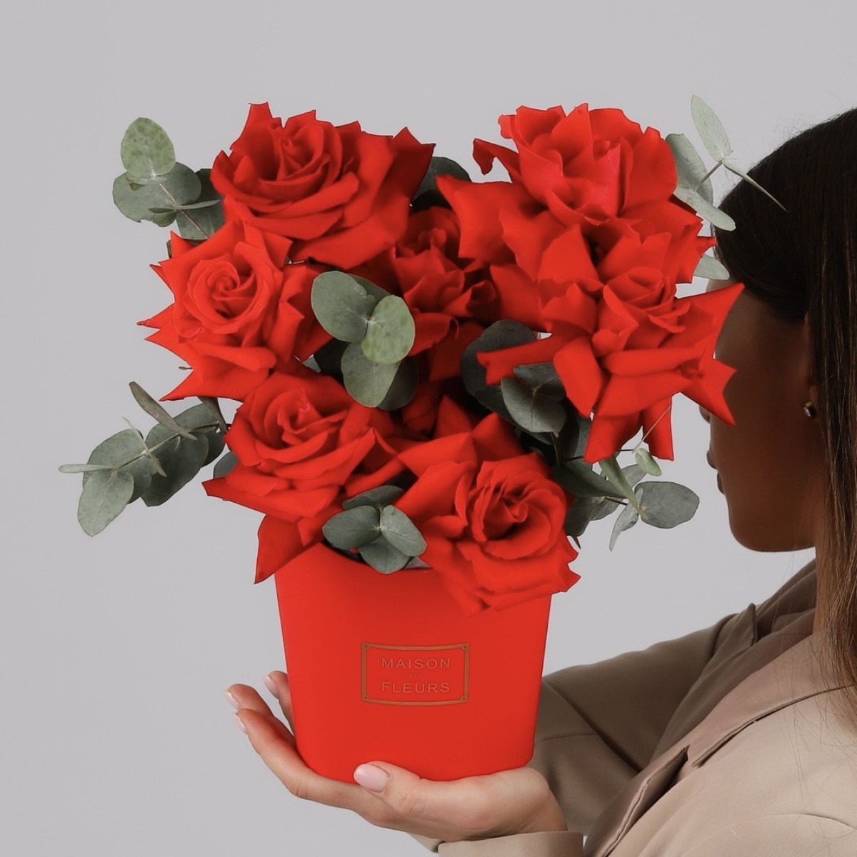 Коробка с красной французской розой